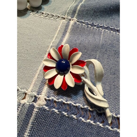 Vintage Red White Blue Enamel Pin Brooch Patriotic Jewelry 2.5” Holiday - Picture 4 of 6
